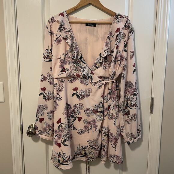 Lulu's Pink Floral Print Wrap Dress Cottage Core Preppy Date Sexy Croquette Sz L - Picture 2 of 8